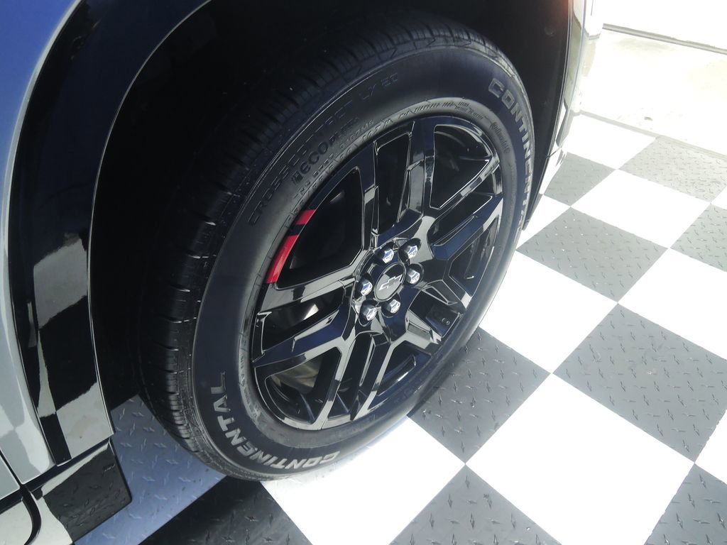 Used 2024 Chevrolet Traverse Premier w/ Redline Edition FWD image 41