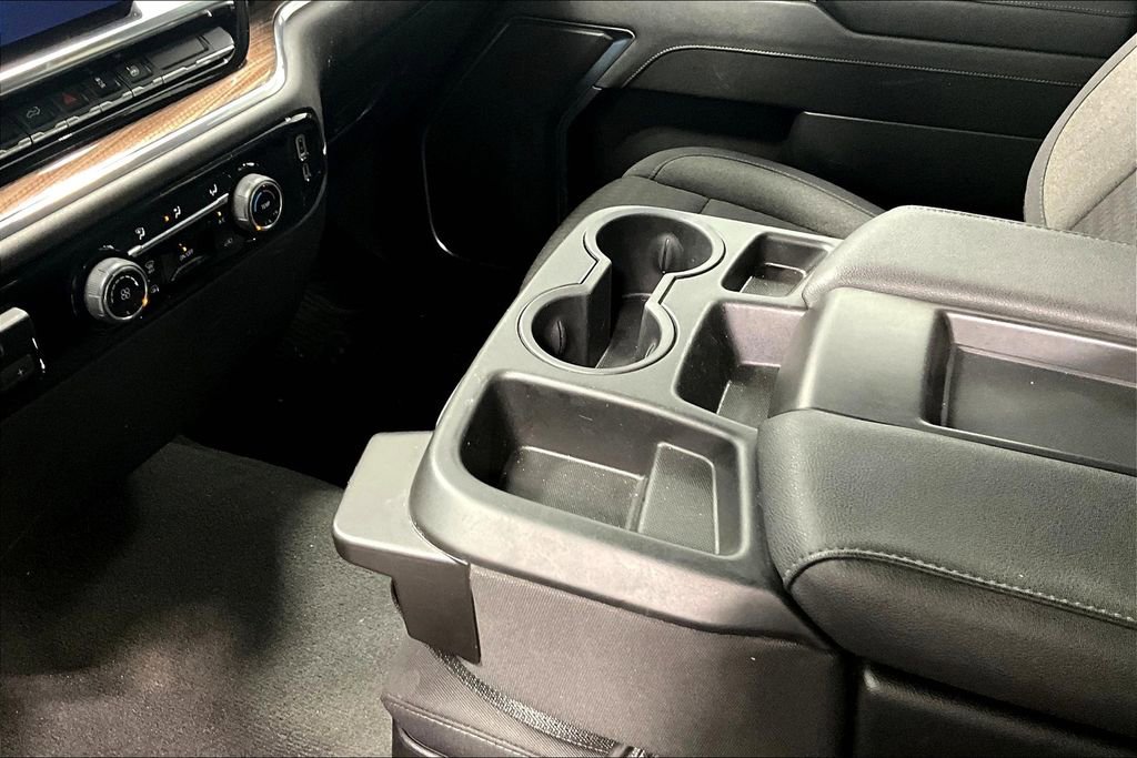 Used 2024 Chevrolet Silverado 2500 LT image 17