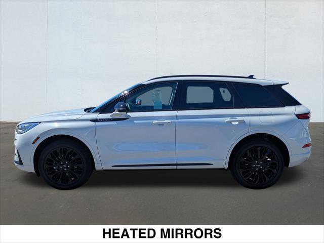 Used 2024 Lincoln Corsair Reserve w/ Equipment Group 201A image 2