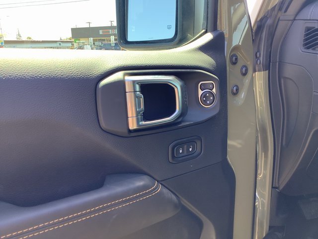 New 2025 Jeep Wrangler Unlimited Rubicon 392 image 10