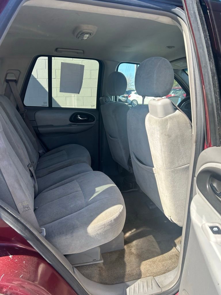 Used 2005 Chevrolet TrailBlazer LS w/ LS Preferred Equipment Group image 10