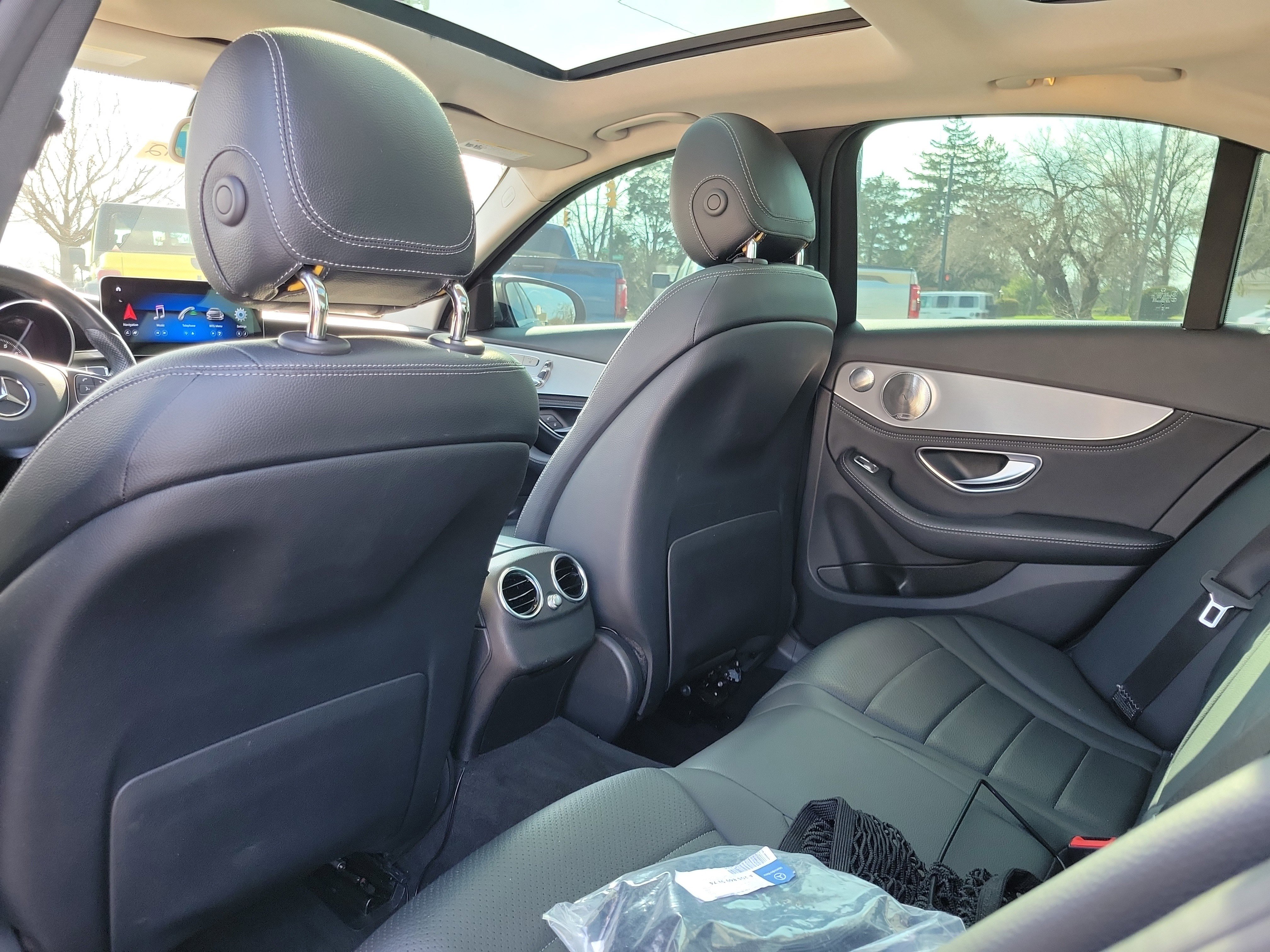 Used 2016 Mercedes-Benz C 300 4MATIC Sedan image 15