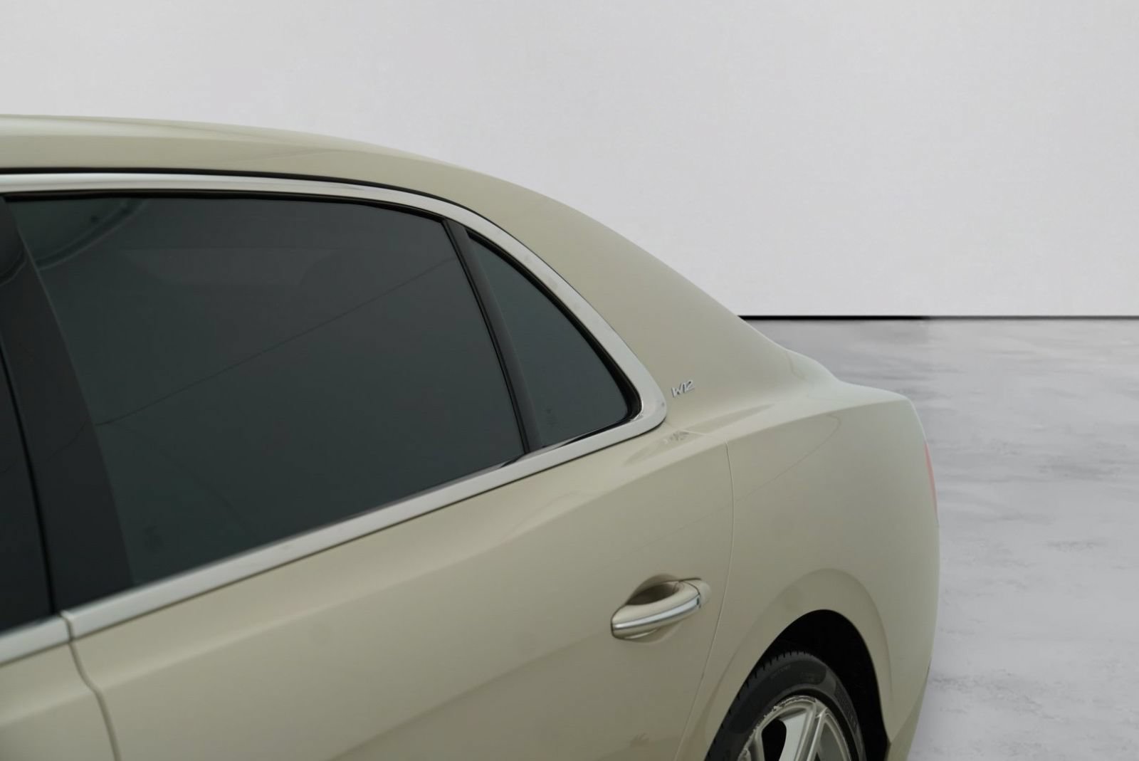 Used 2017 Bentley Flying Spur W12 AWD/4WD image 10