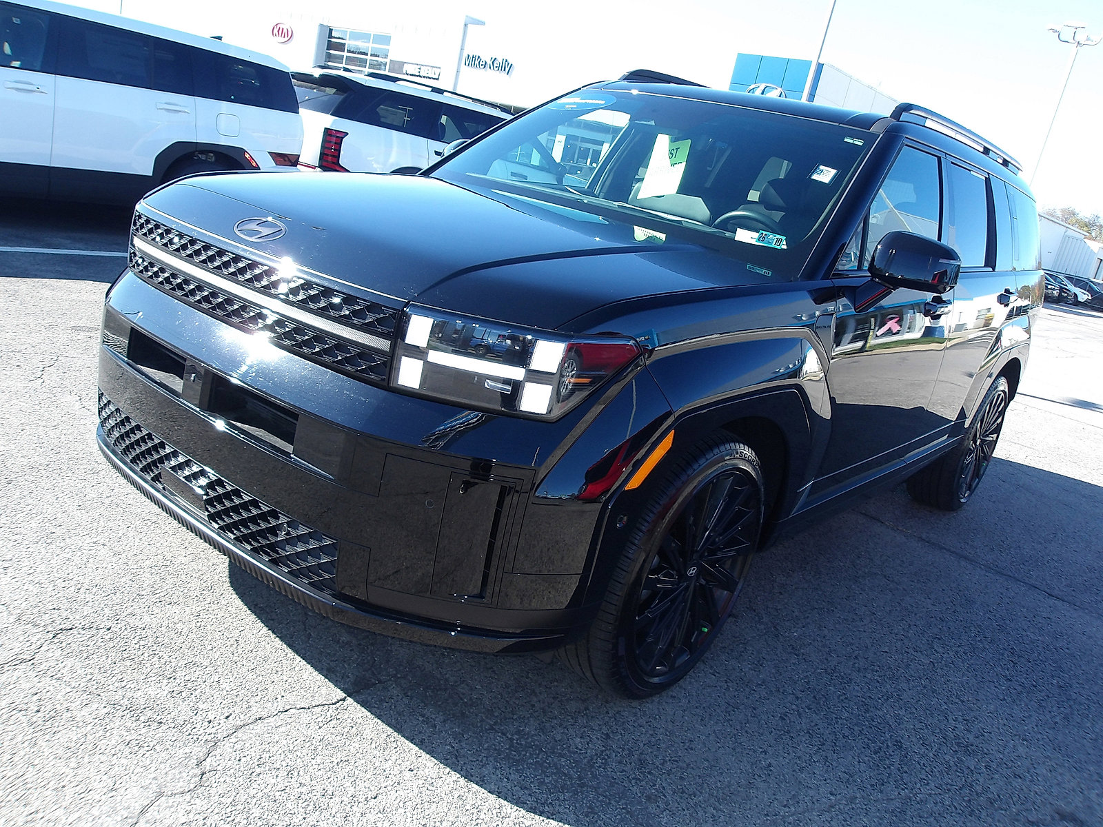 Used 2025 Hyundai Santa Fe Calligraphy image 3