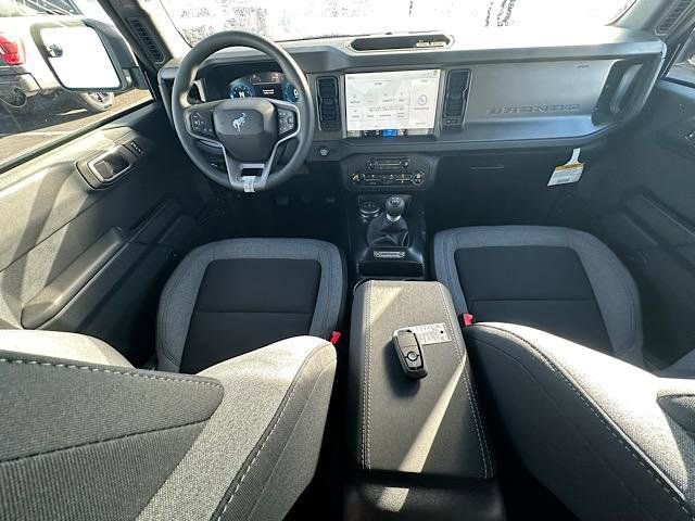 New 2025 Ford Bronco 4-Door image 12