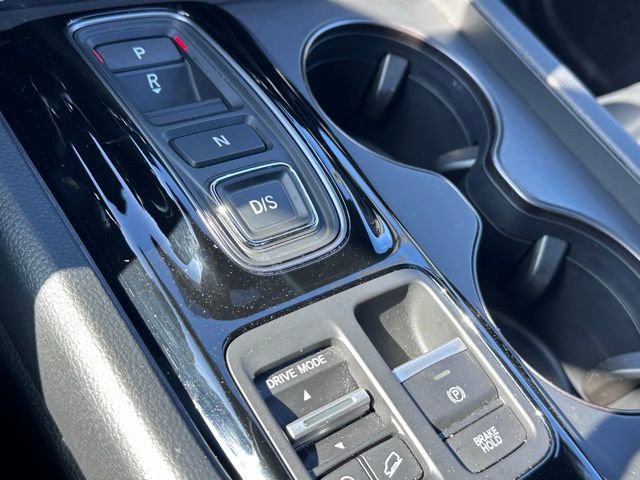 Used 2025 Honda Pilot TrailSport image 25