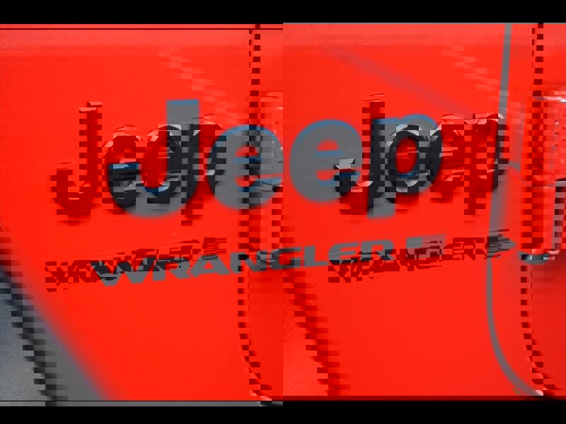 Used 2024 Jeep Wrangler Willys image 11