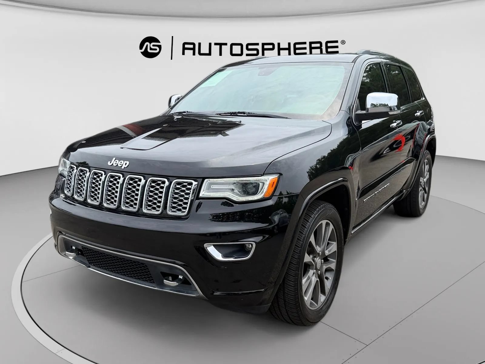 Used 2018 Jeep Grand Cherokee Overland w/ Interior Metal Package RWD image 3