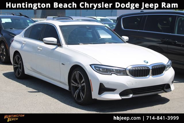 Used 2022 BMW 330e w/ Convenience Package