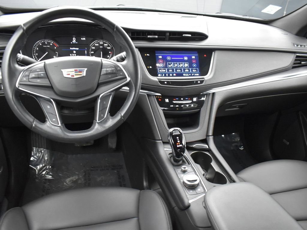 Used 2023 Cadillac XT5 Luxury image 15