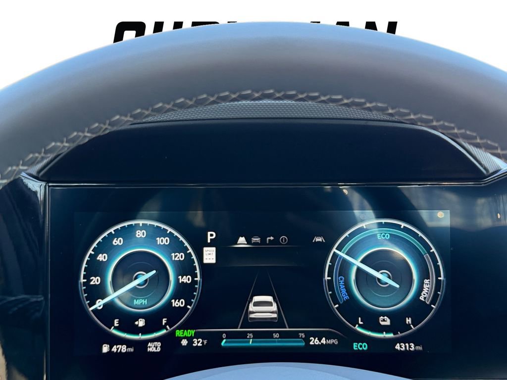 Certified 2025 Hyundai Elantra SEL image 19