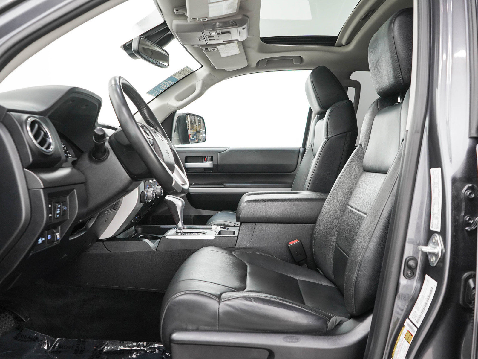 Used 2021 Toyota Tundra SR5 AWD/4WD image 23