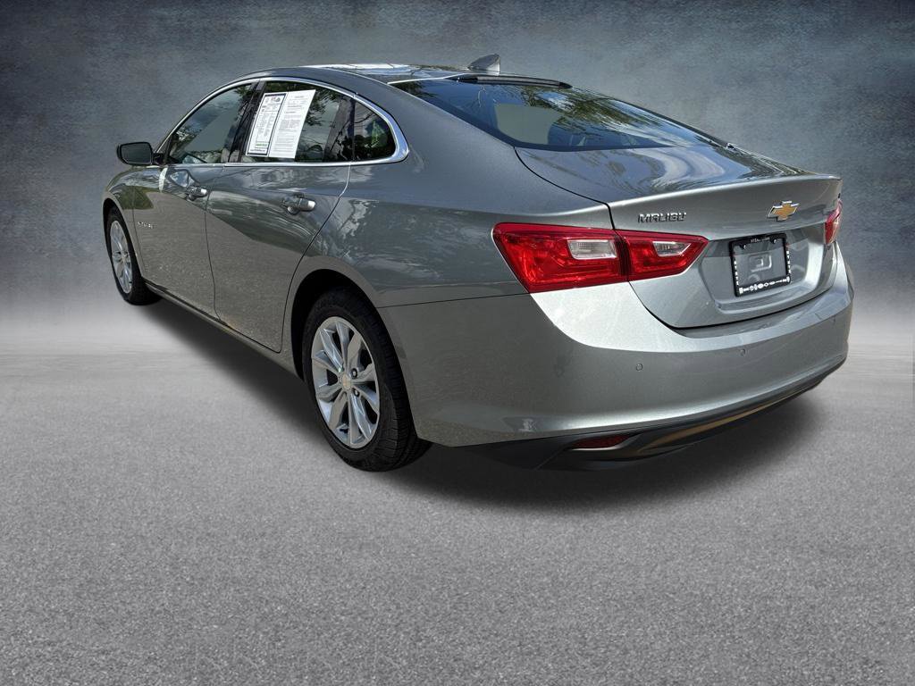 Used 2024 Chevrolet Malibu LT FWD image 3