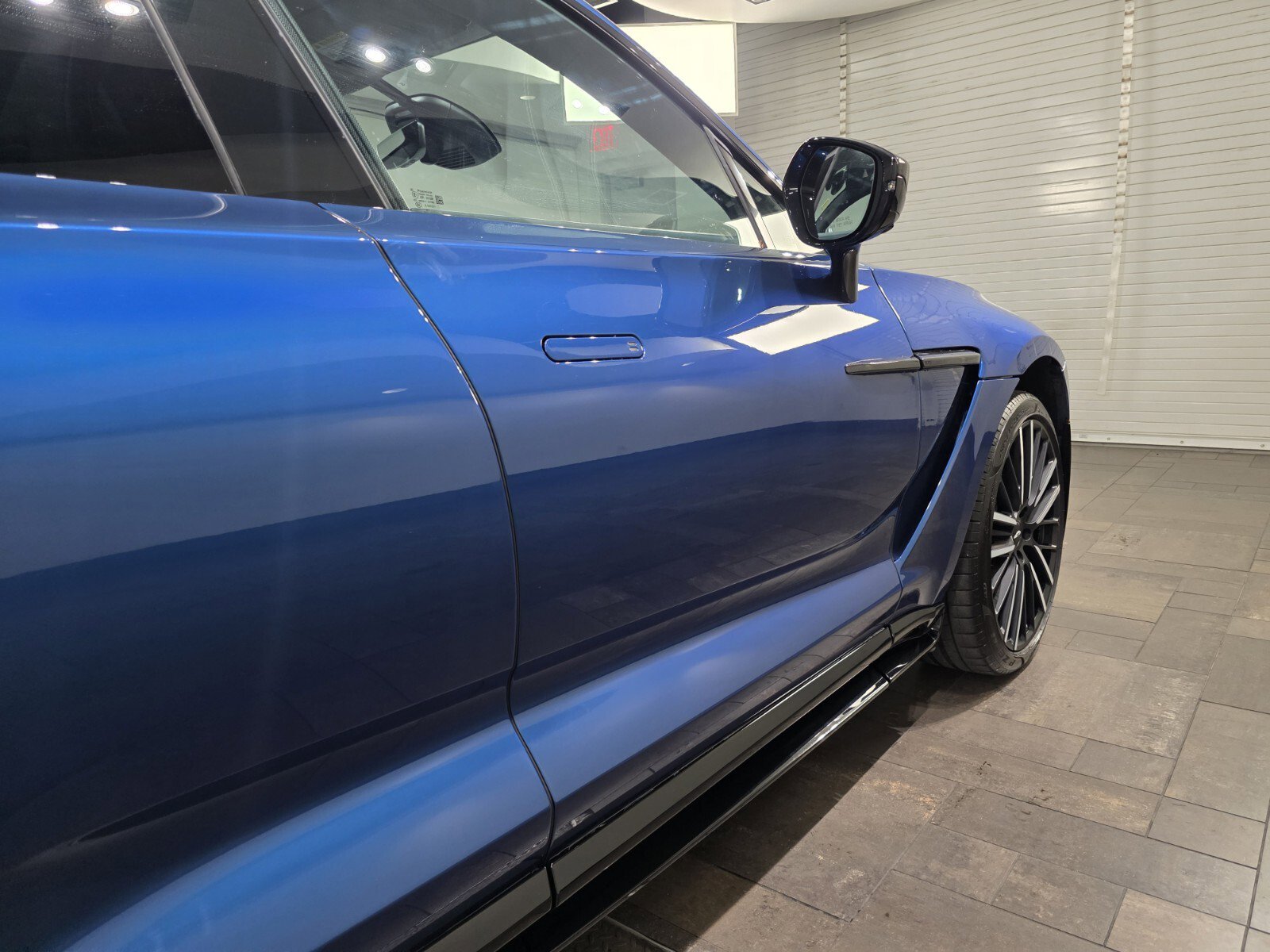 Used 2023 Aston Martin DBX 707 image 9