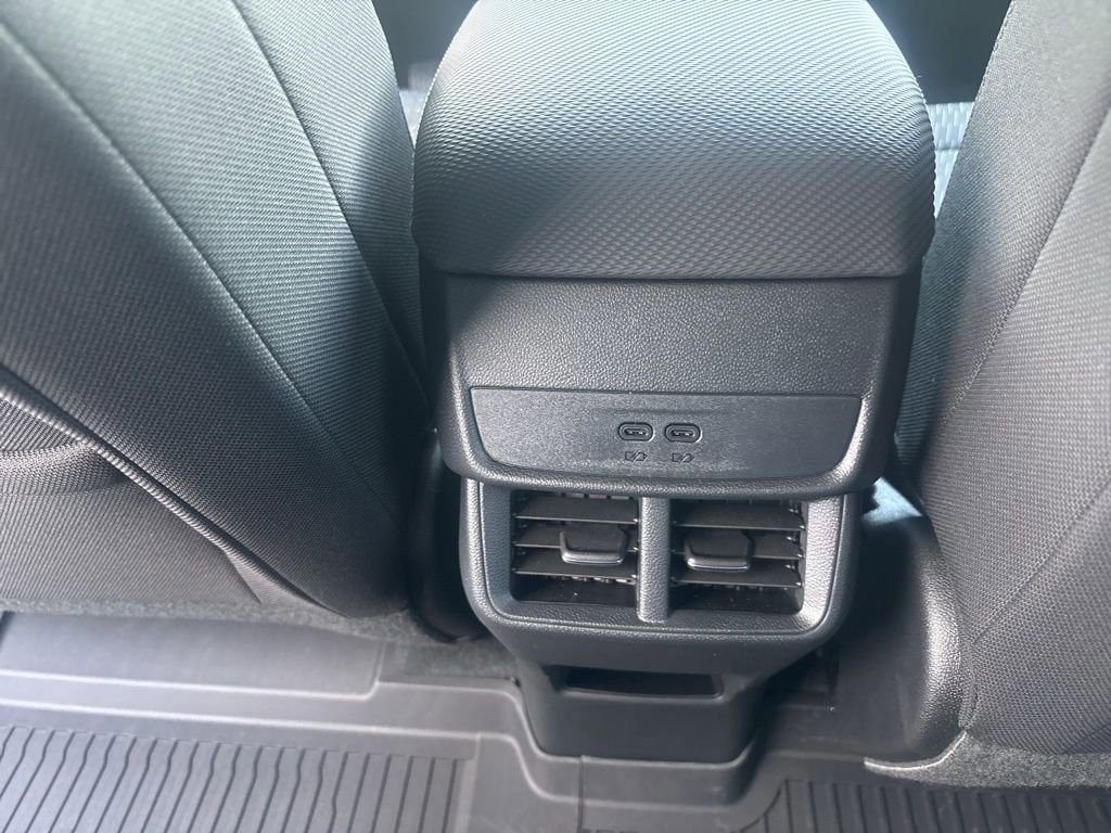 New 2026 Chevrolet Equinox LT w/ Safety and Technology Package image 40