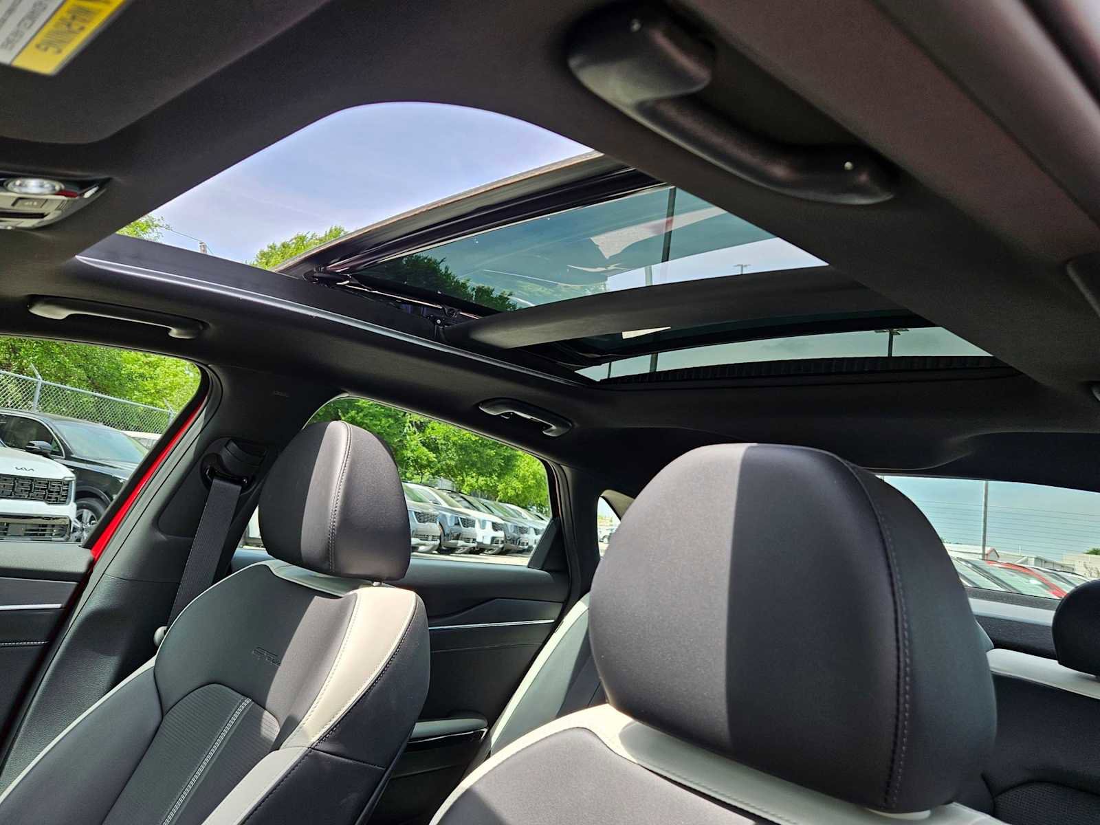 Certified 2025 Kia K5 GT-Line w/ GT-Line Premium Package image 16