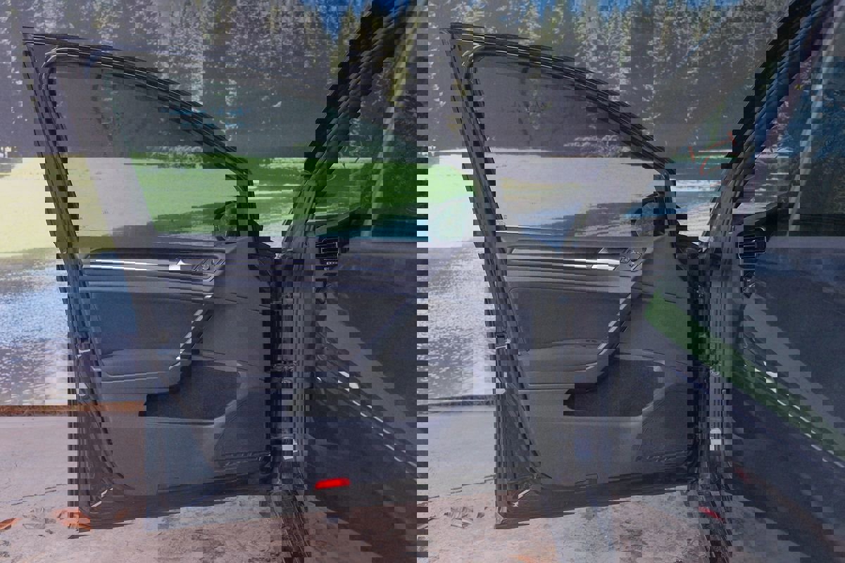 Used 2017 Volkswagen GTI Sport image 9