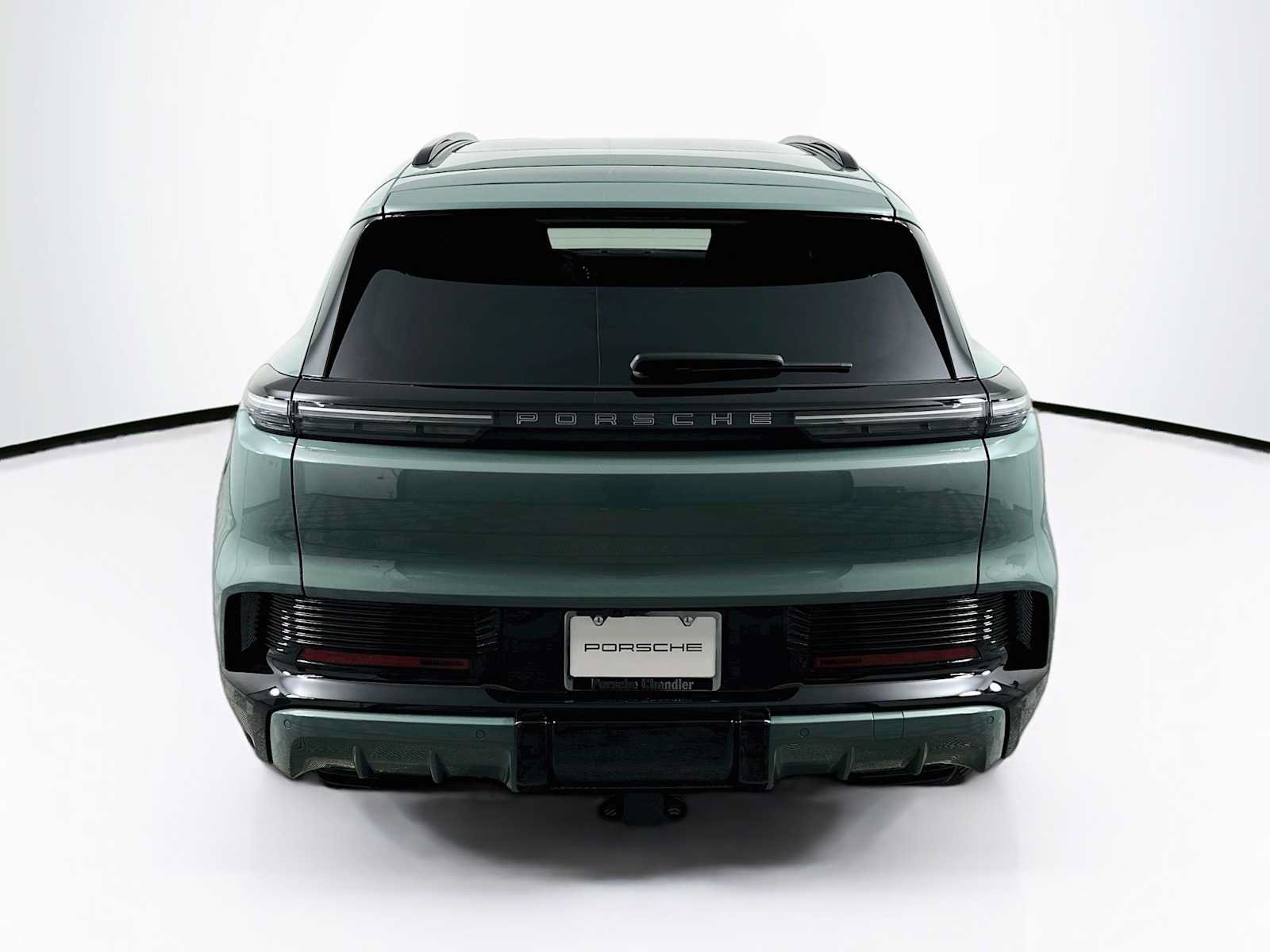 New 2026 Porsche Cayenne Electric AWD/4WD image 10