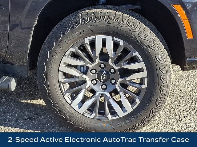 Used 2025 Chevrolet Tahoe Z71 image 12