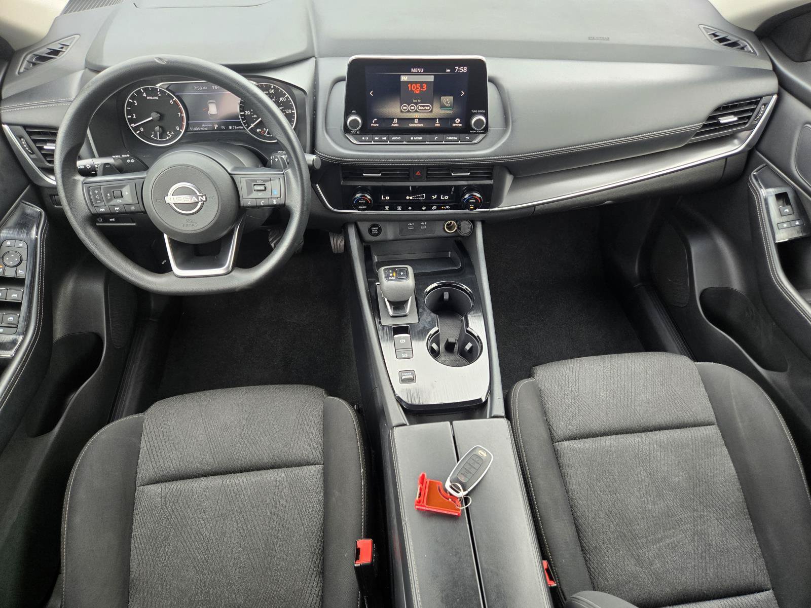 Used 2024 Nissan Rogue SV FWD image 20