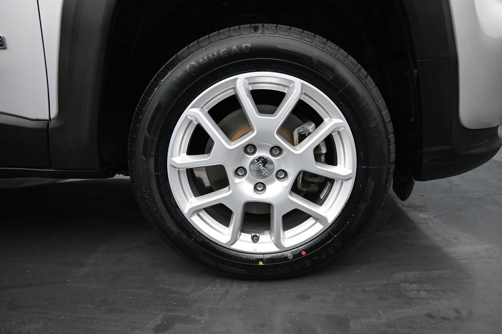 Used 2021 Jeep Renegade Limited w/ Sun & Sound Group AWD/4WD image 10