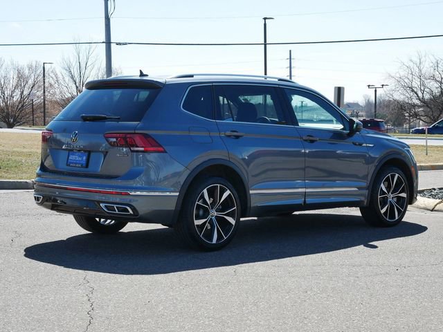 Certified 2023 Volkswagen Tiguan SEL R-Line image 7