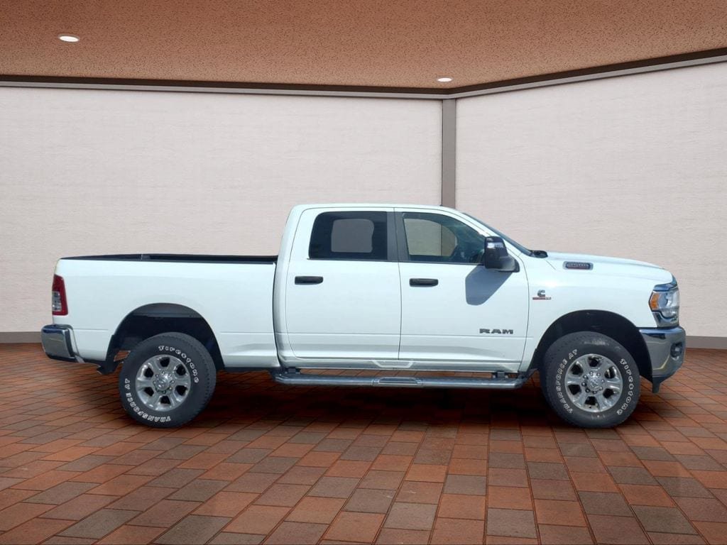 Used 2024 RAM 2500 Big Horn w/ Off Road Package AWD/4WD image 4