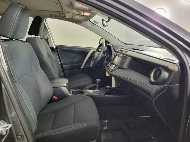 Used 2014 Toyota RAV4 XLE AWD/4WD image 17