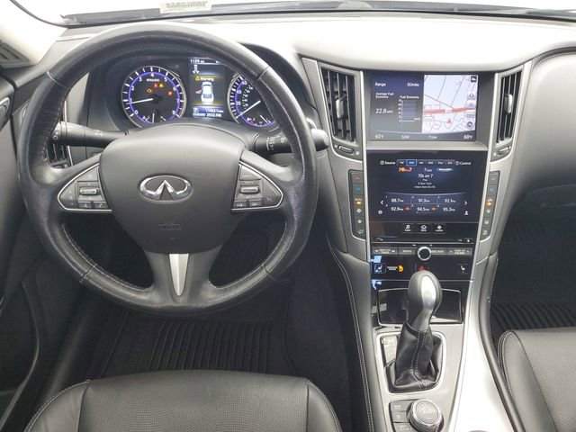 Used 2016 INFINITI Q50 Premium w/ Driver Assistance Package RWD image 15
