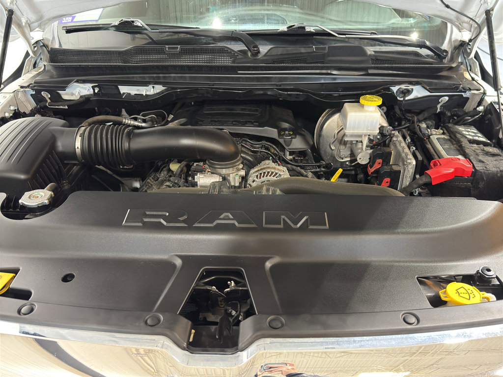 Used 2022 RAM 1500 Big Horn AWD/4WD image 32