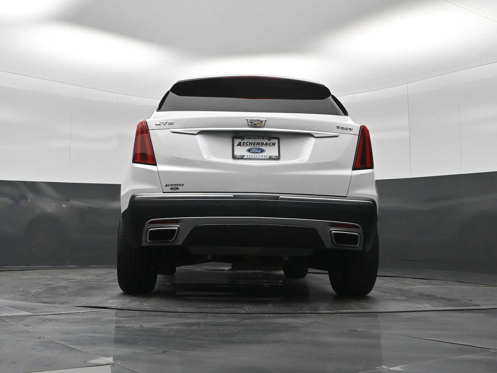 Used 2024 Cadillac XT5 Premium Luxury FWD image 33
