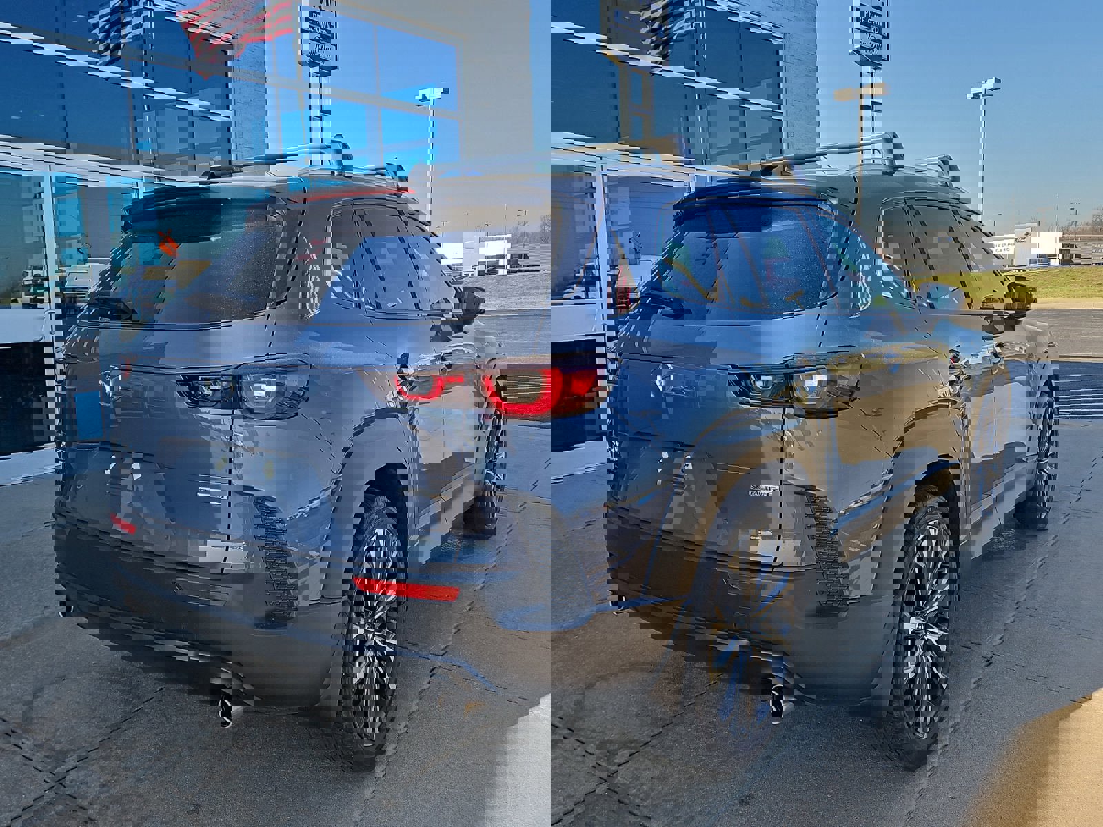 Used 2025 MAZDA CX-50 AWD 2.5 S w/ Cargo Package image 4