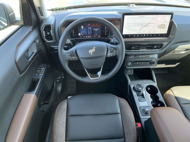 New 2026 Ford Bronco Sport Outer Banks w/ Outer Banks Tech Package+ AWD/4WD image 10