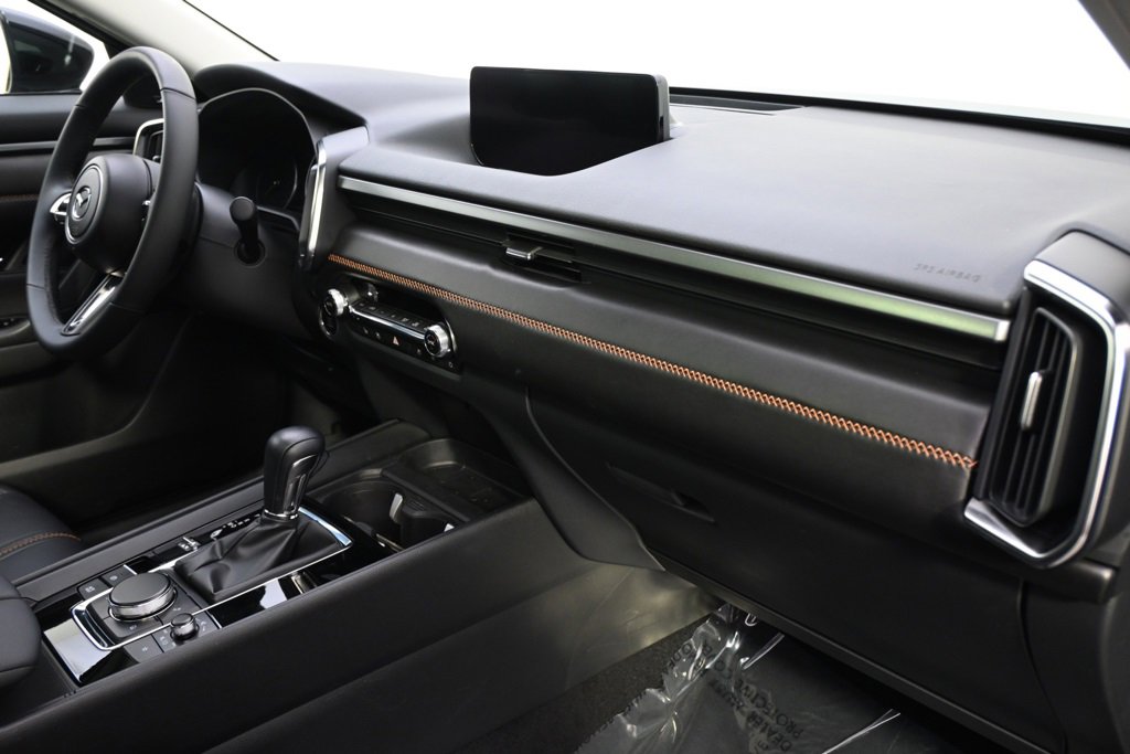 Used 2025 MAZDA CX-50 AWD 2.5 S w/ Weather Package image 15