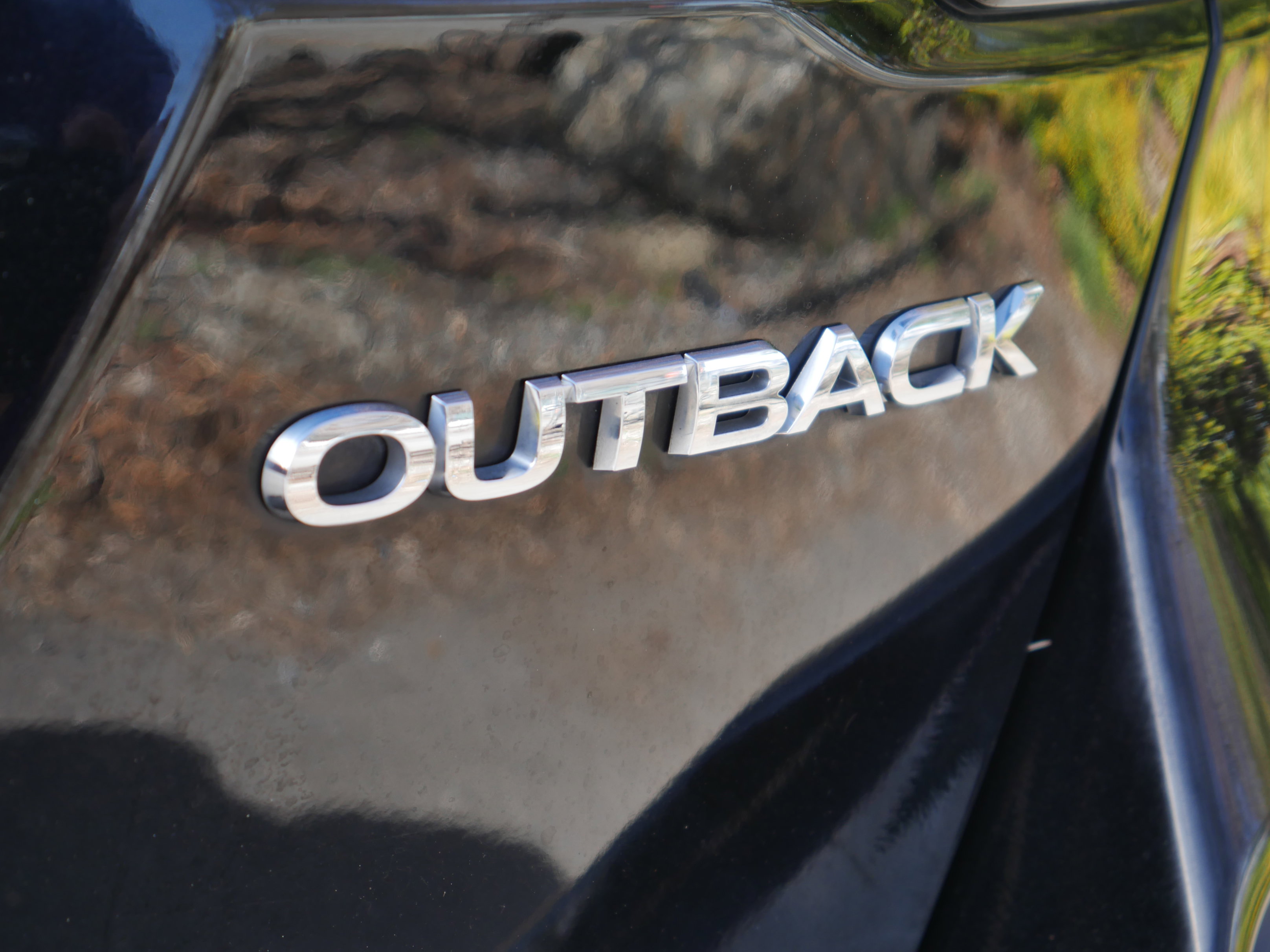 Used 2020 Subaru Outback Limited image 22