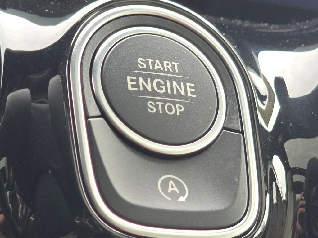 New 2026 Mercedes-Benz GLA 250 4MATIC image 38