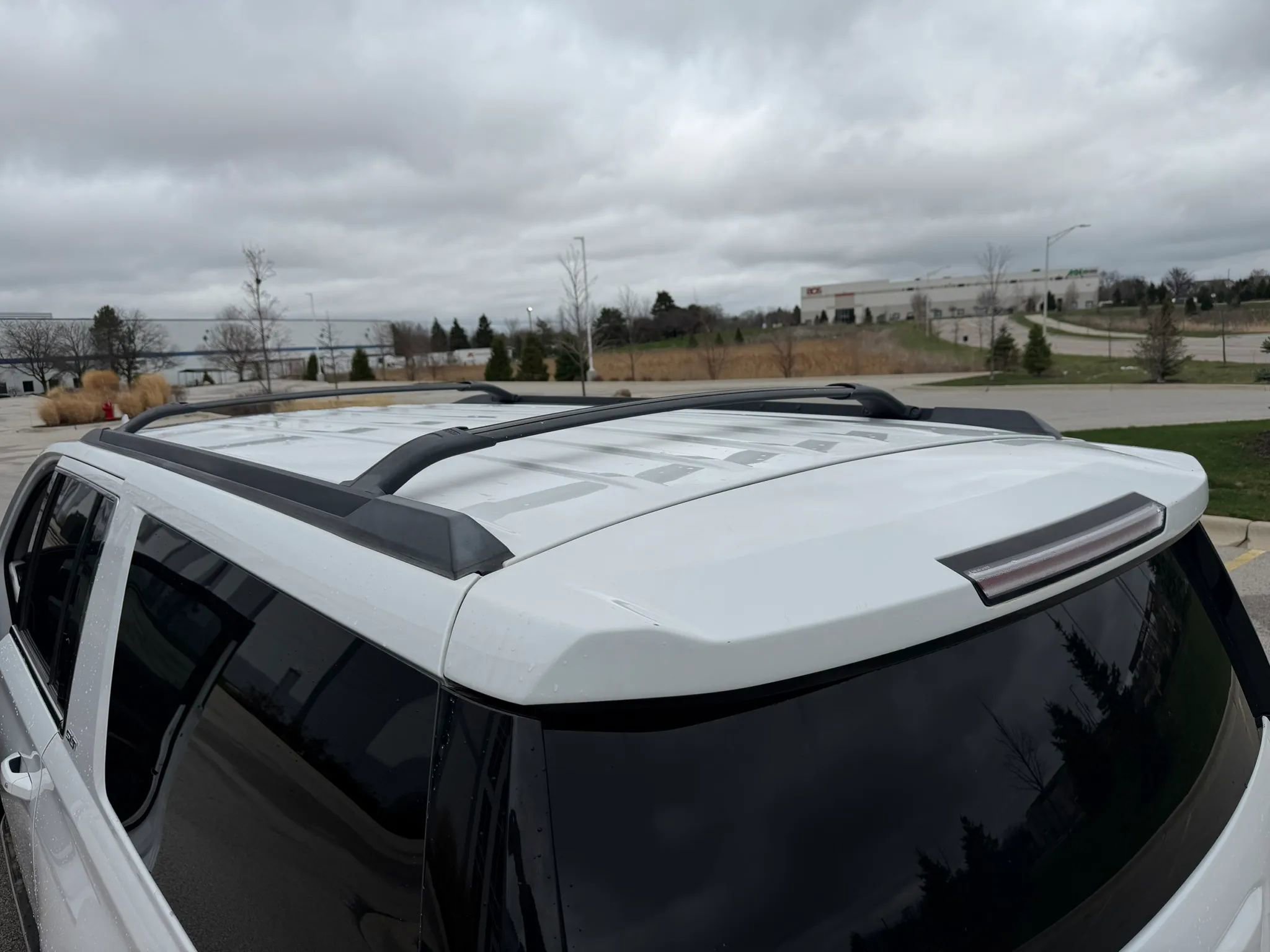 Used 2016 GMC Yukon XL SLT w/ HD Trailering Package image 32