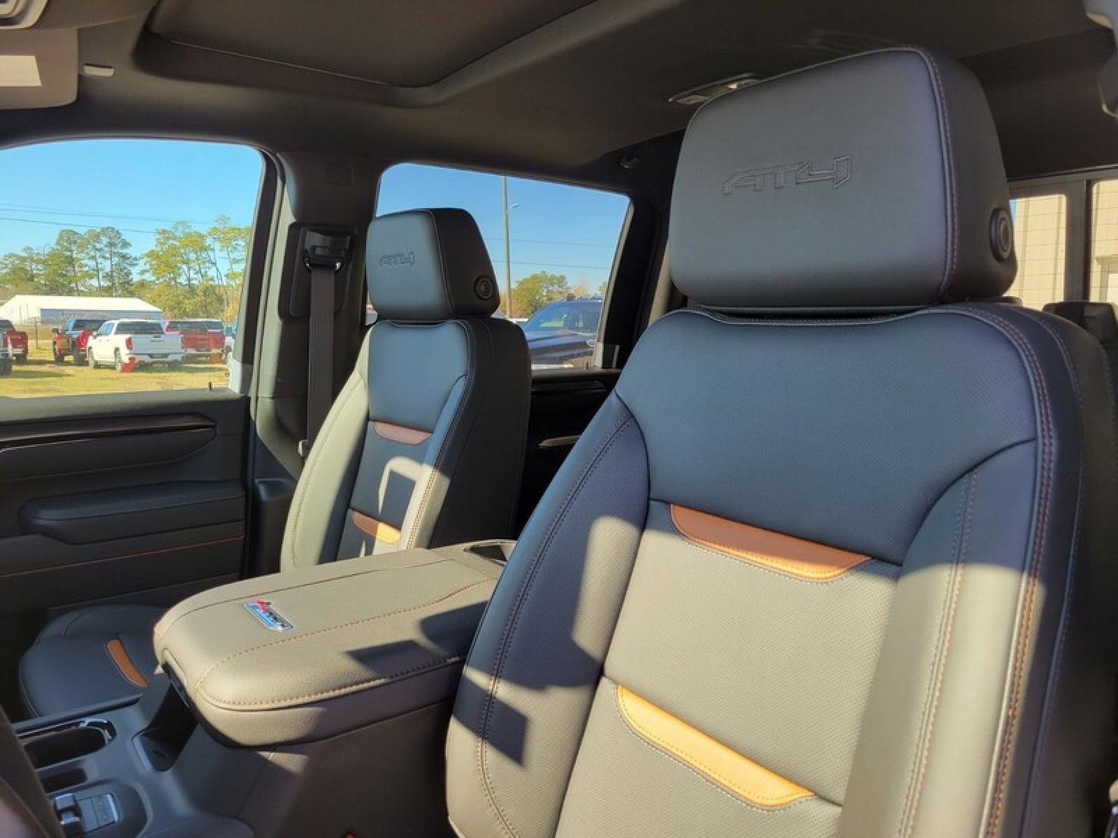 New 2026 GMC Sierra 2500 AT4 w/ AT4 Premium Plus Package image 10