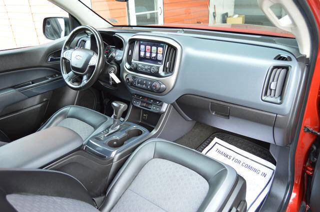 Used 2015 Chevrolet Colorado Z71 image 17