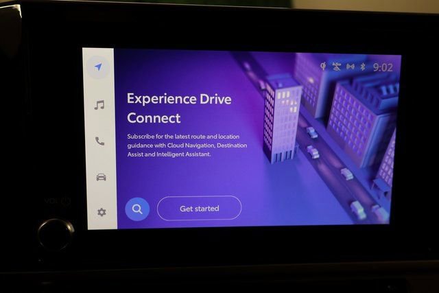 Used 2025 Toyota Camry SE image 23