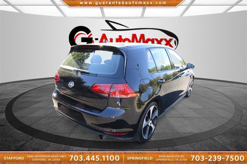 Used 2017 Volkswagen GTI SE image 5