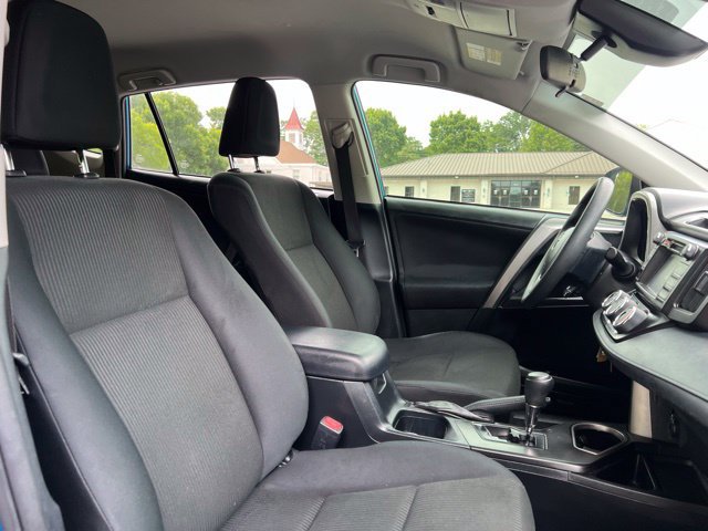 Used 2017 Toyota RAV4 LE w/ All Weather Liner Package FWD image 22