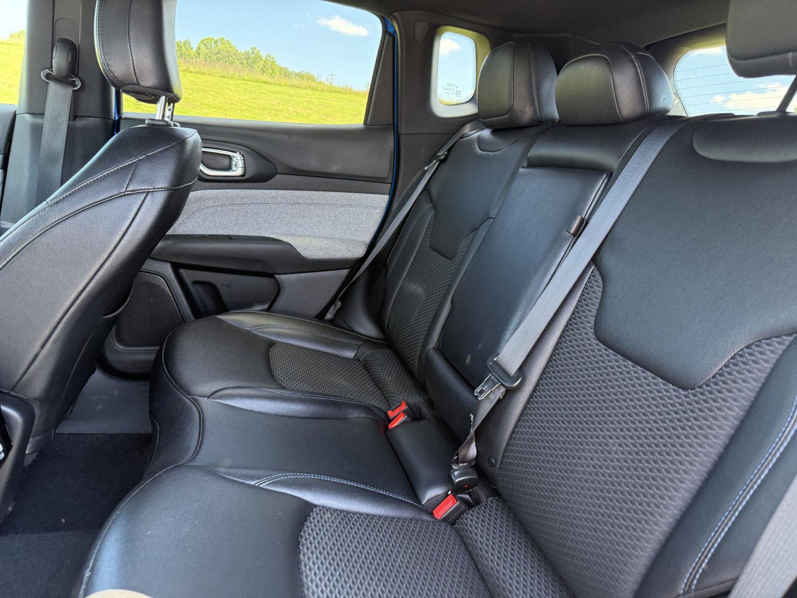 Certified 2024 Jeep Compass Latitude image 17