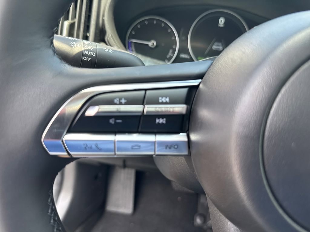 Used 2025 MAZDA CX-50 AWD 2.5 Hybrid w/ Weather Package image 21