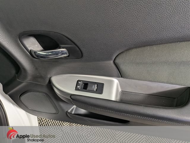 Used 2012 Chrysler 200 Touring FWD image 27