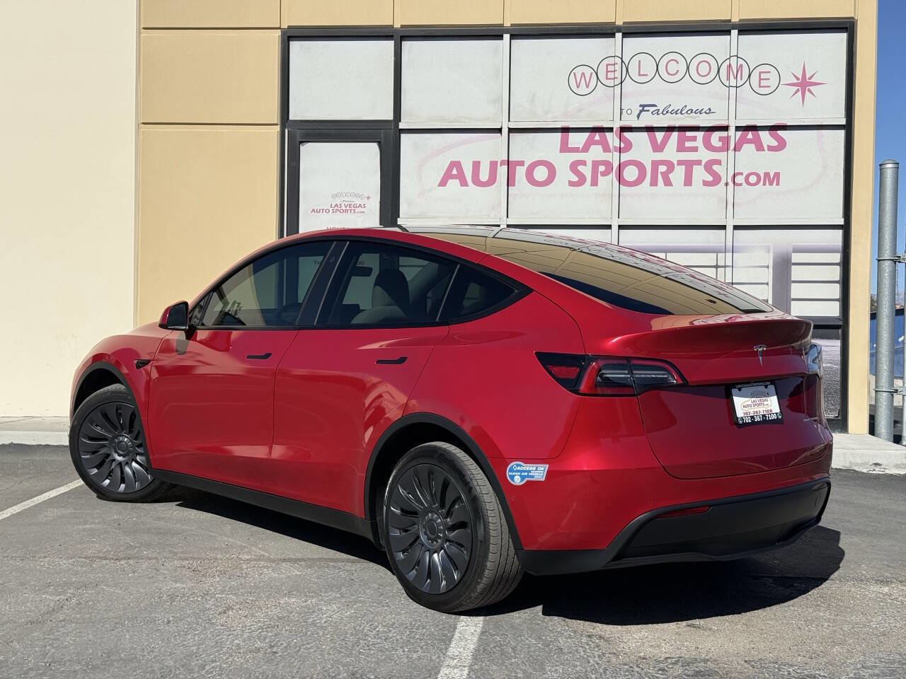 Used 2021 Tesla Model Y Long Range AWD/4WD image 9