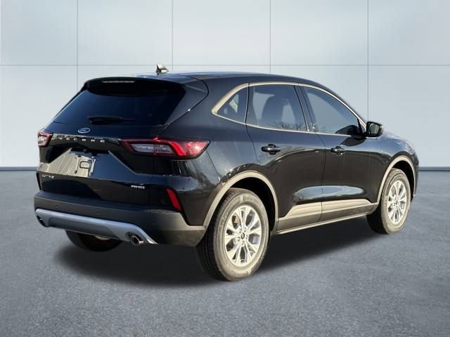 Used 2026 Ford Escape Active w/ Tech Pack #1 image 3