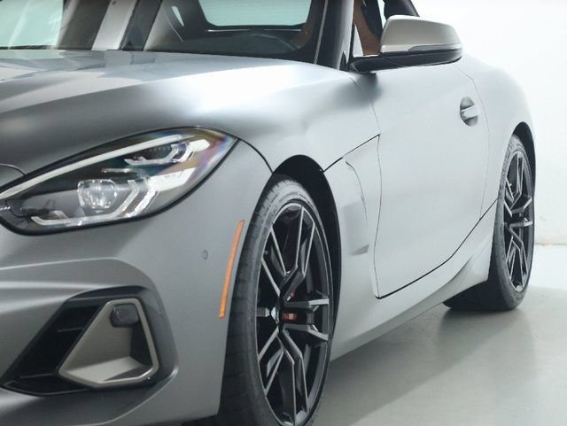 Used 2026 BMW Z4 M40i w/ Premium Package RWD image 5