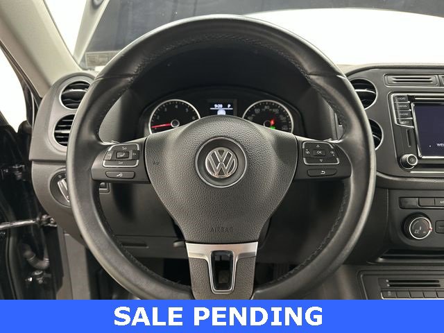 Used 2017 Volkswagen Tiguan Limited w/ Premium Package image 7