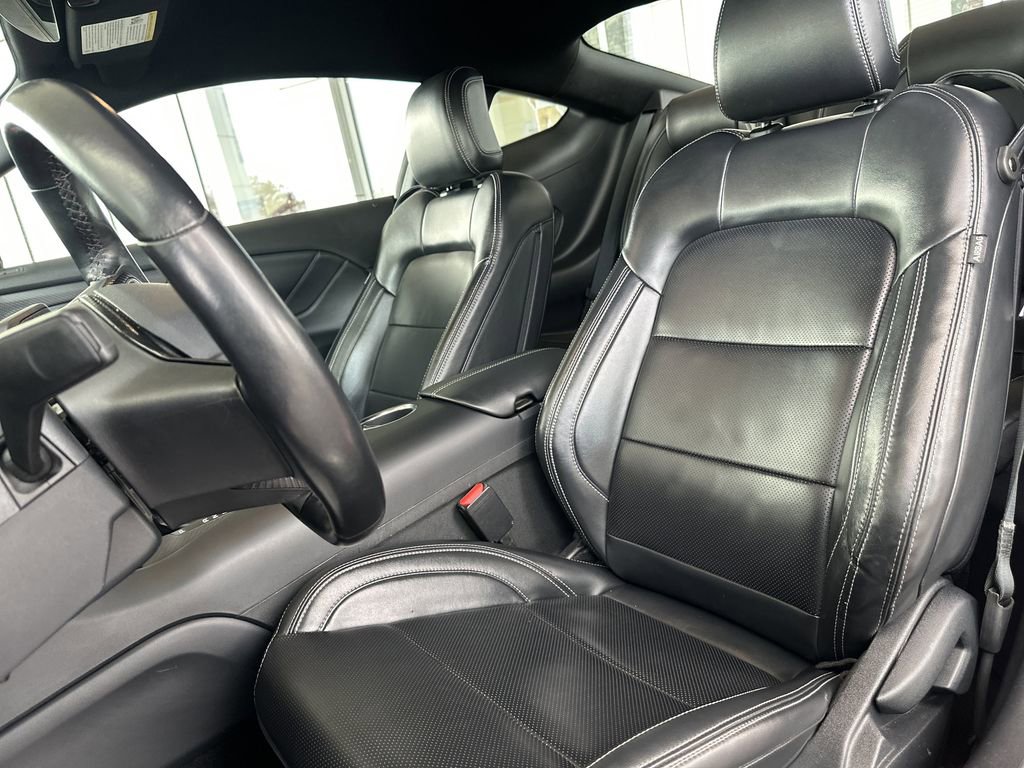 Used 2024 Ford Mustang Premium RWD image 7
